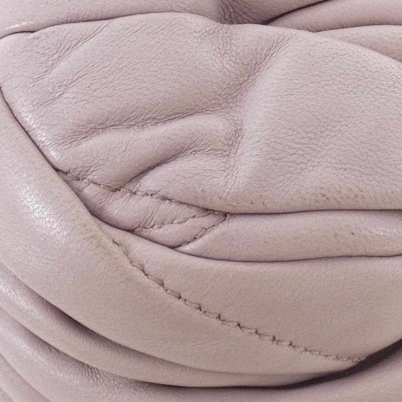 ミュウミュウ ショルダーバッグ