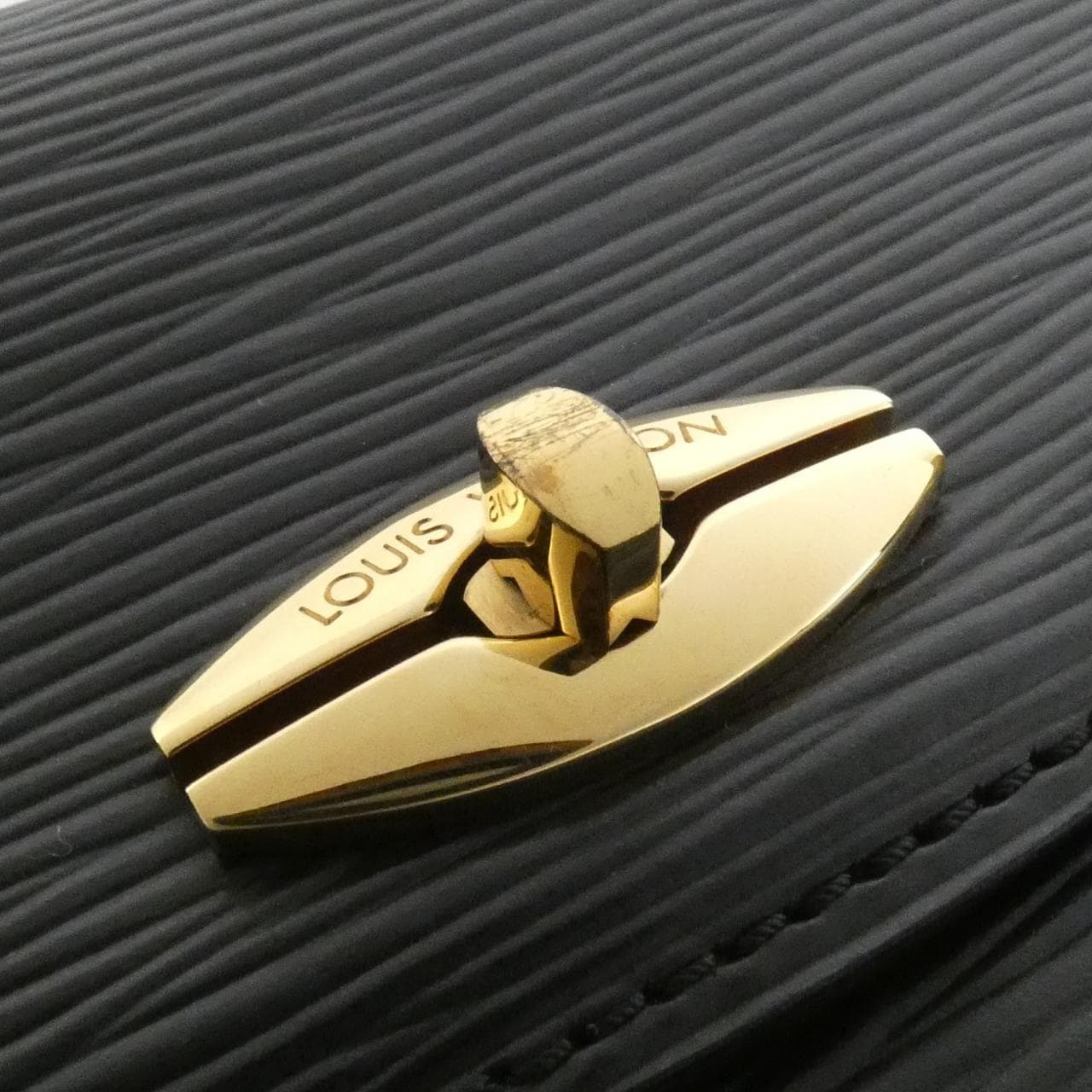 ルイヴィトン エピ マルゼルブ M52372 バッグ