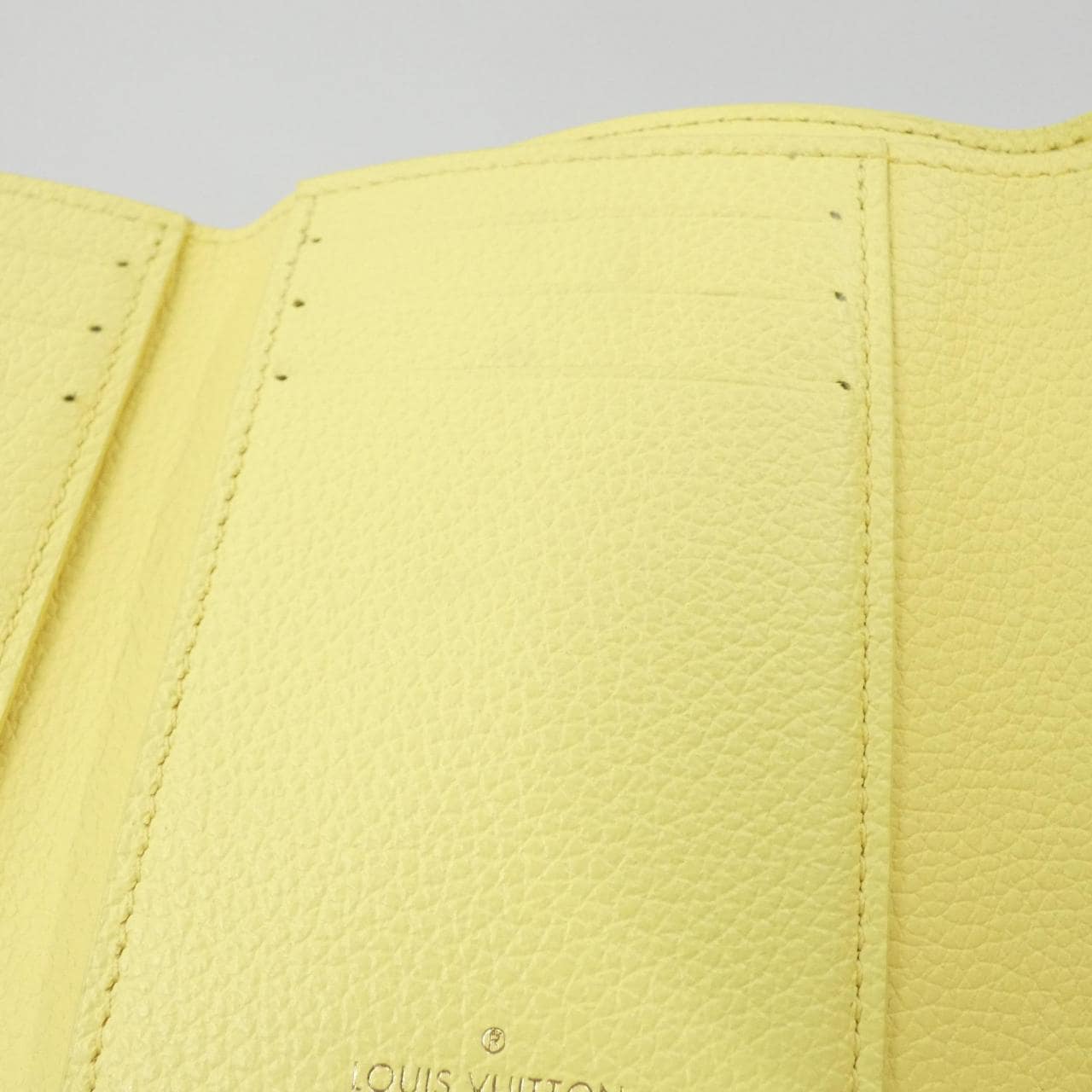 LOUIS VUITTON Monogram Empreinte (Spring in the City) Portefeuille Victorine M81428 Wallet