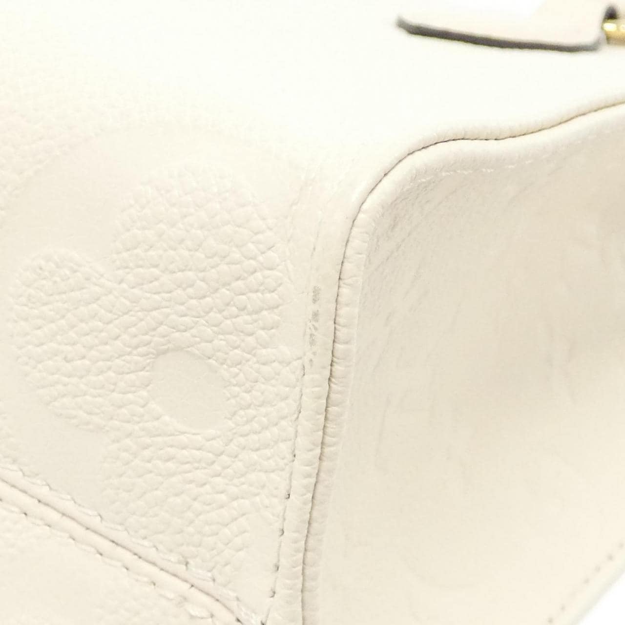 ルイヴィトン モノグラム アンプラント オンザゴー PM M46569 バッグ