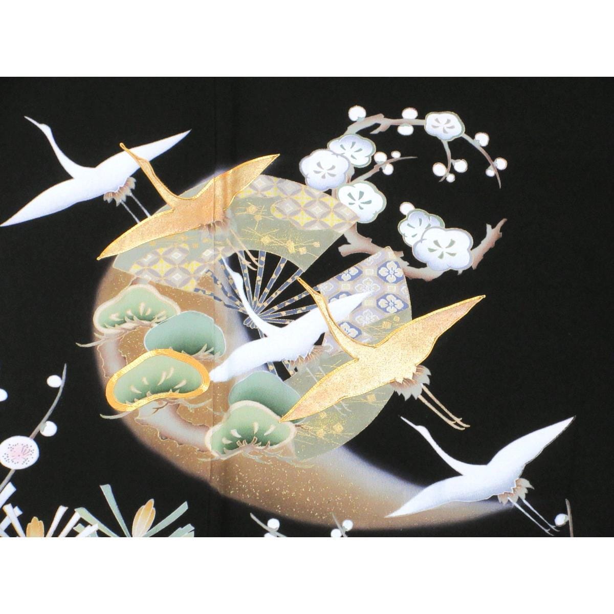 【未使用品】留袖　友禅金彩加工　刺繍入りボカシ染　左二ツ丁子巴　身幅Ｌ寸