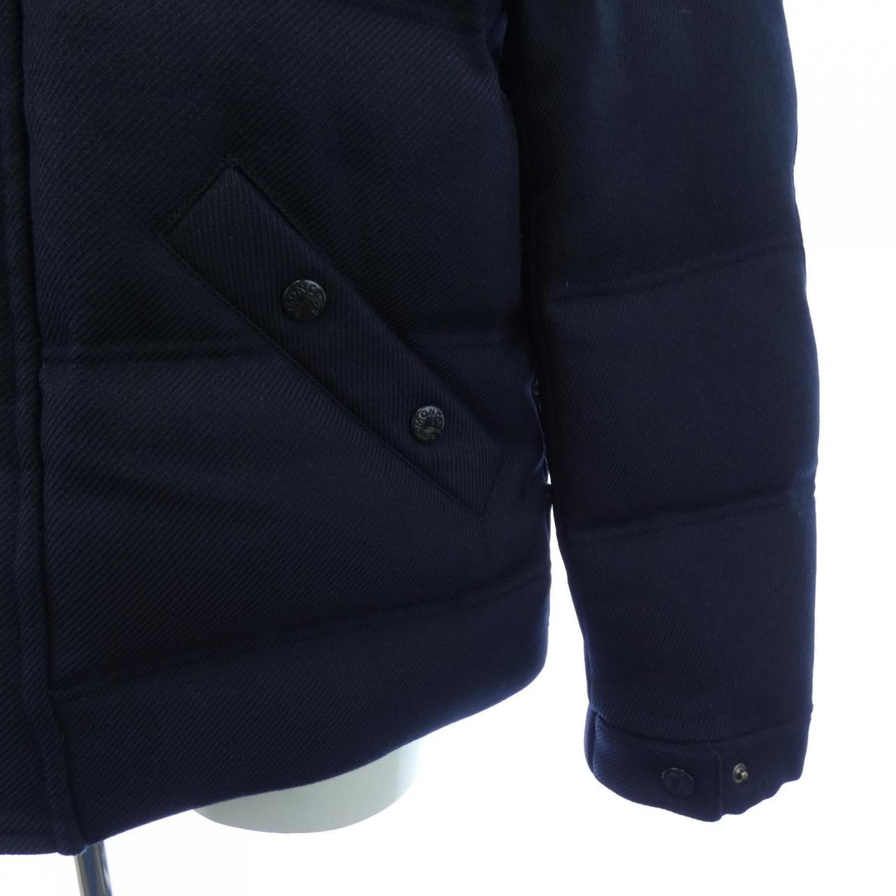 MONCLER蒙克勒羽绒服