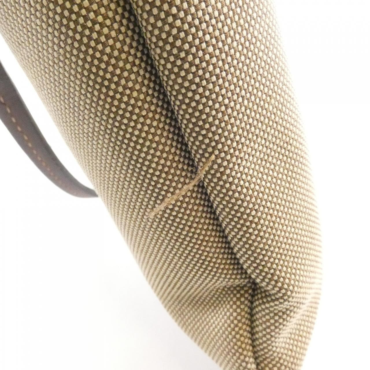 プラダ BT0551 ショルダーバッグ