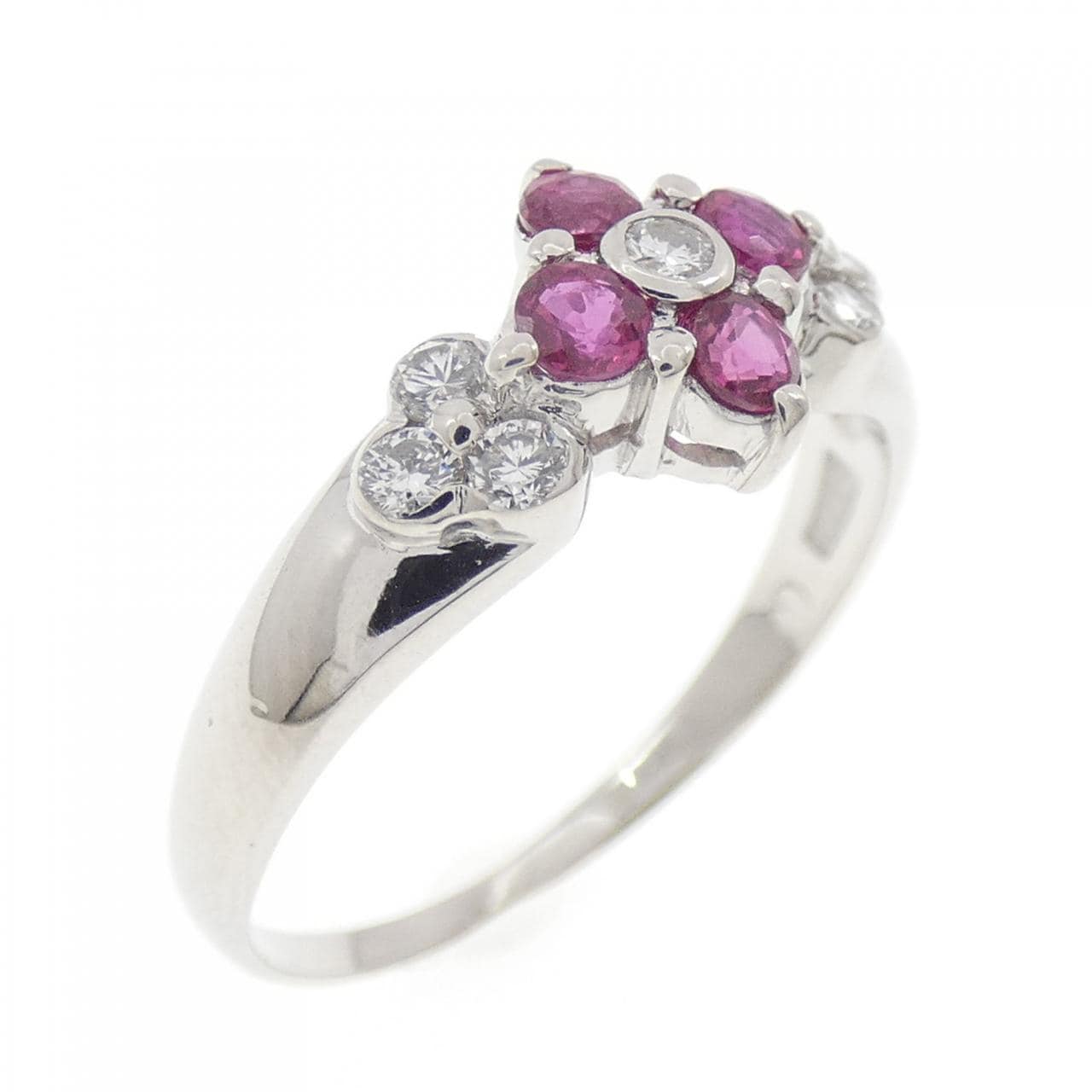 PT900花朵红宝石戒指