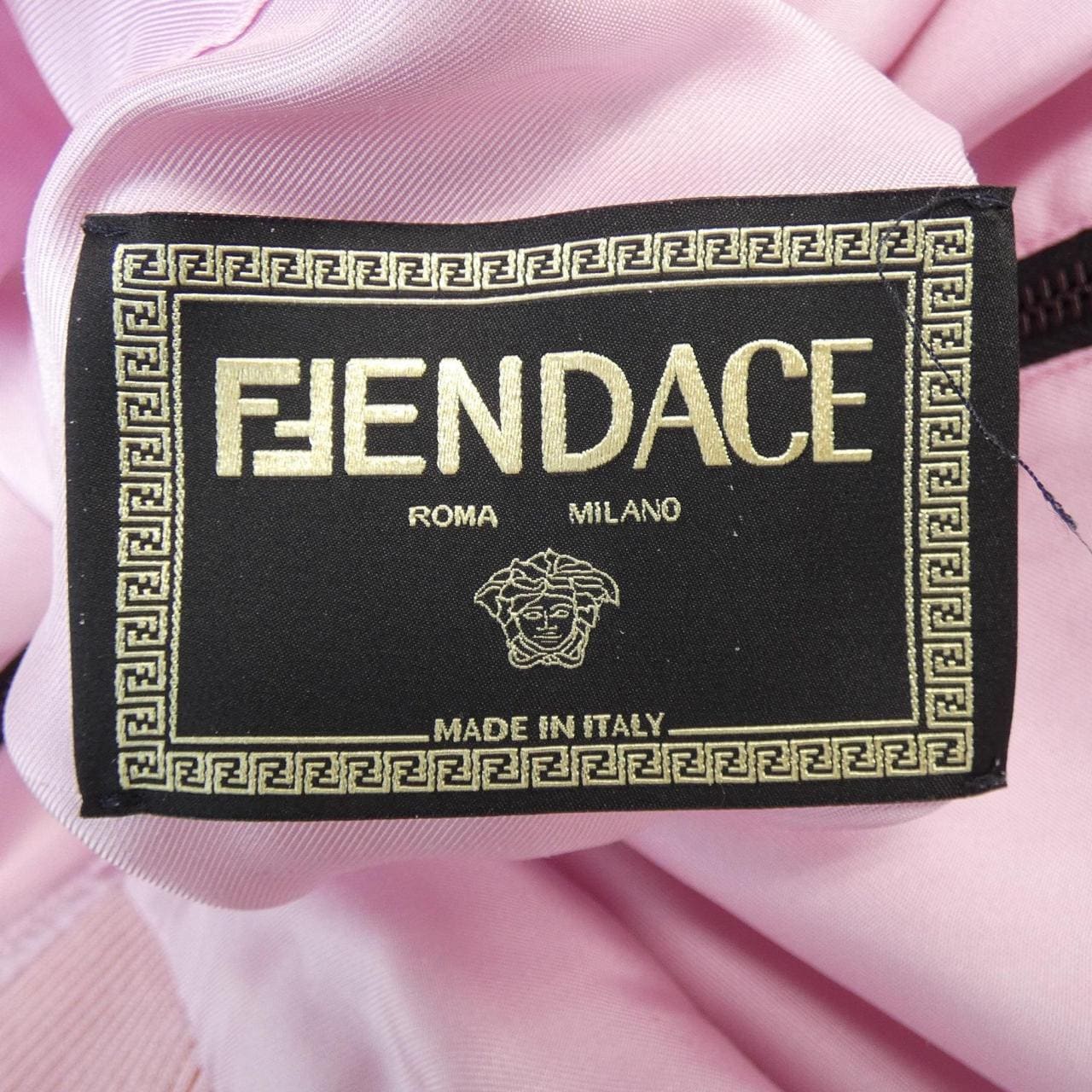 フェンディ FENDI ブルゾン