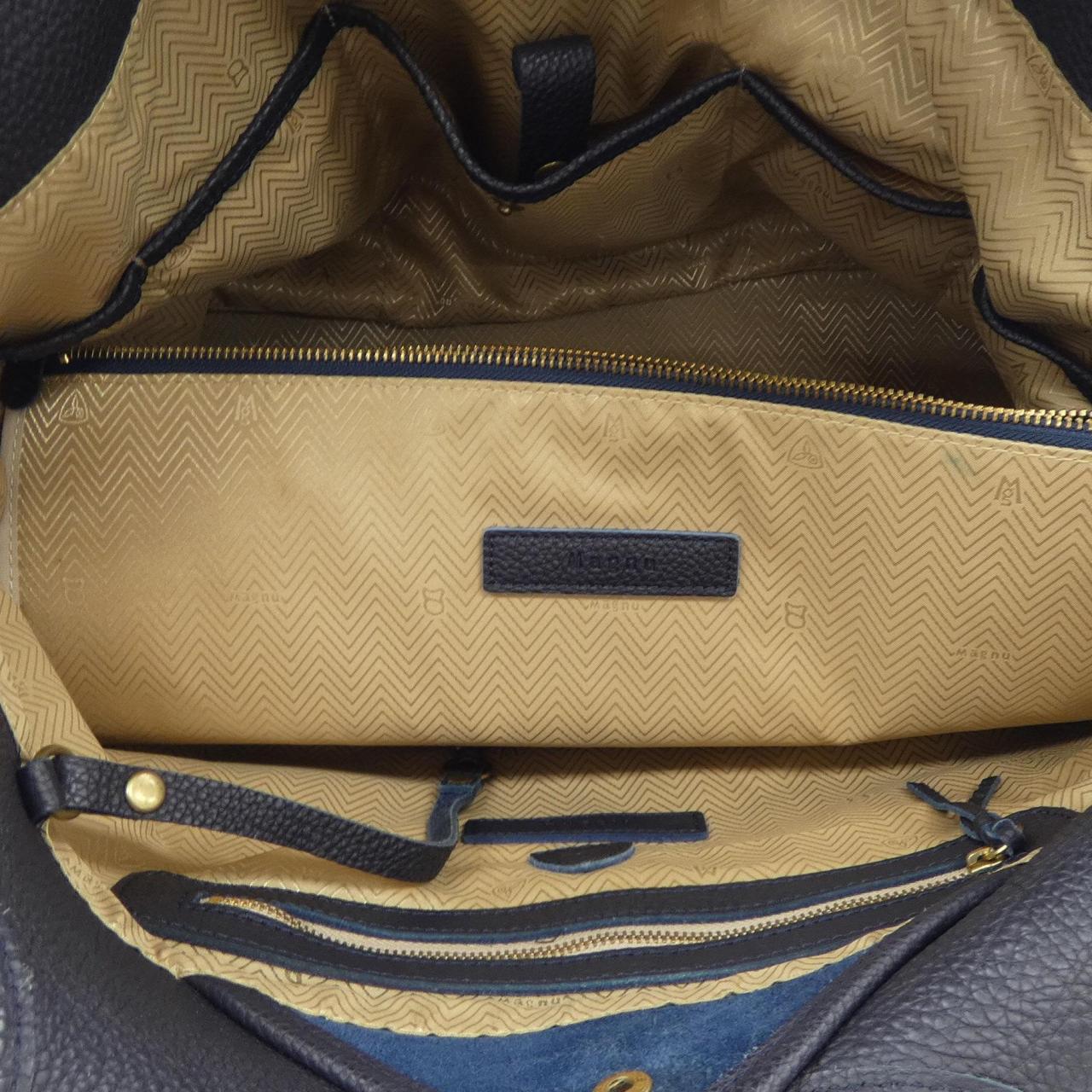 magnu BAG