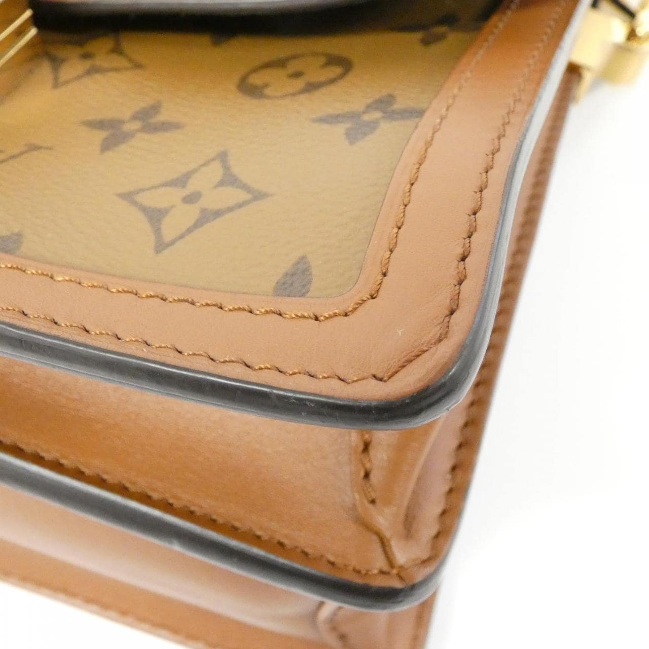 LOUIS VUITTON Monogram Reverse Dauphine MM M45958 肩背包