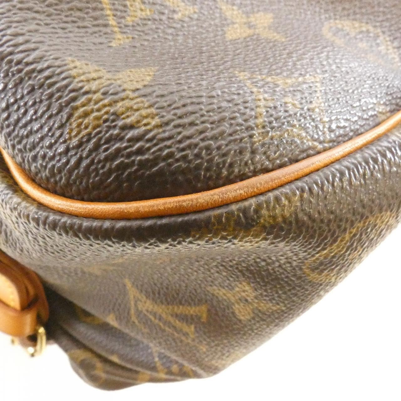 ルイヴィトン モノグラム ソミュール 35cm M42254 ショルダーバッグ