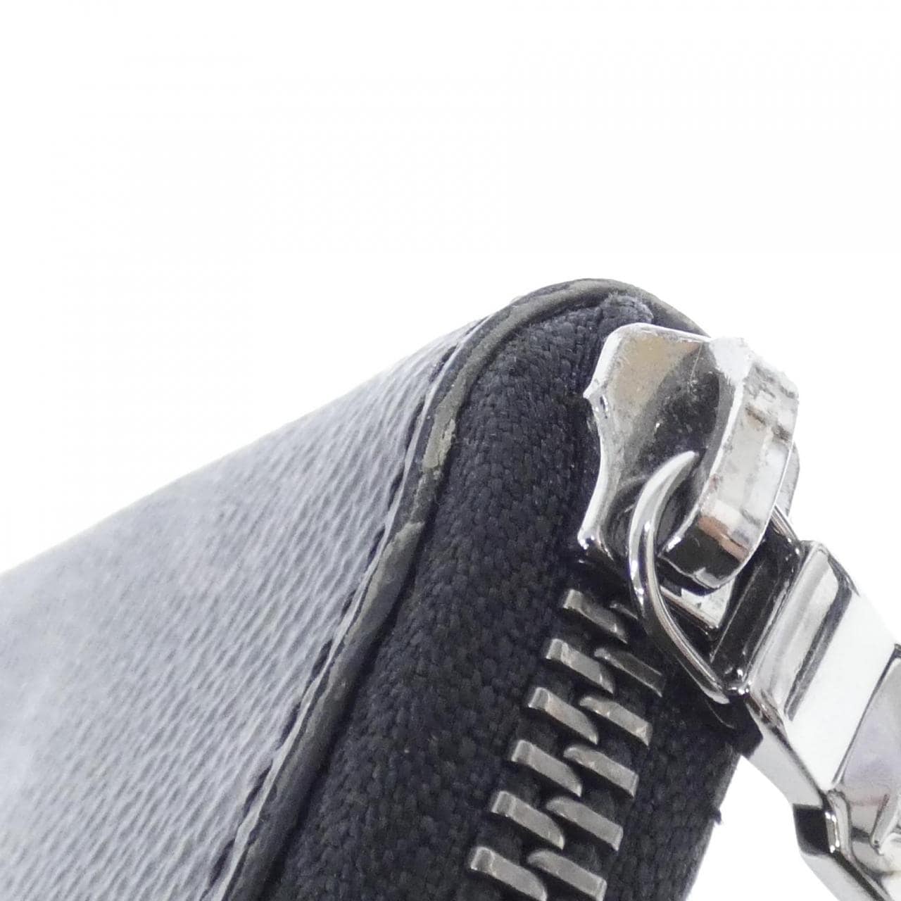 ルイヴィトン モノグラム エクリプス ジッピー ウォレット ヴェルティカル M62295 財布