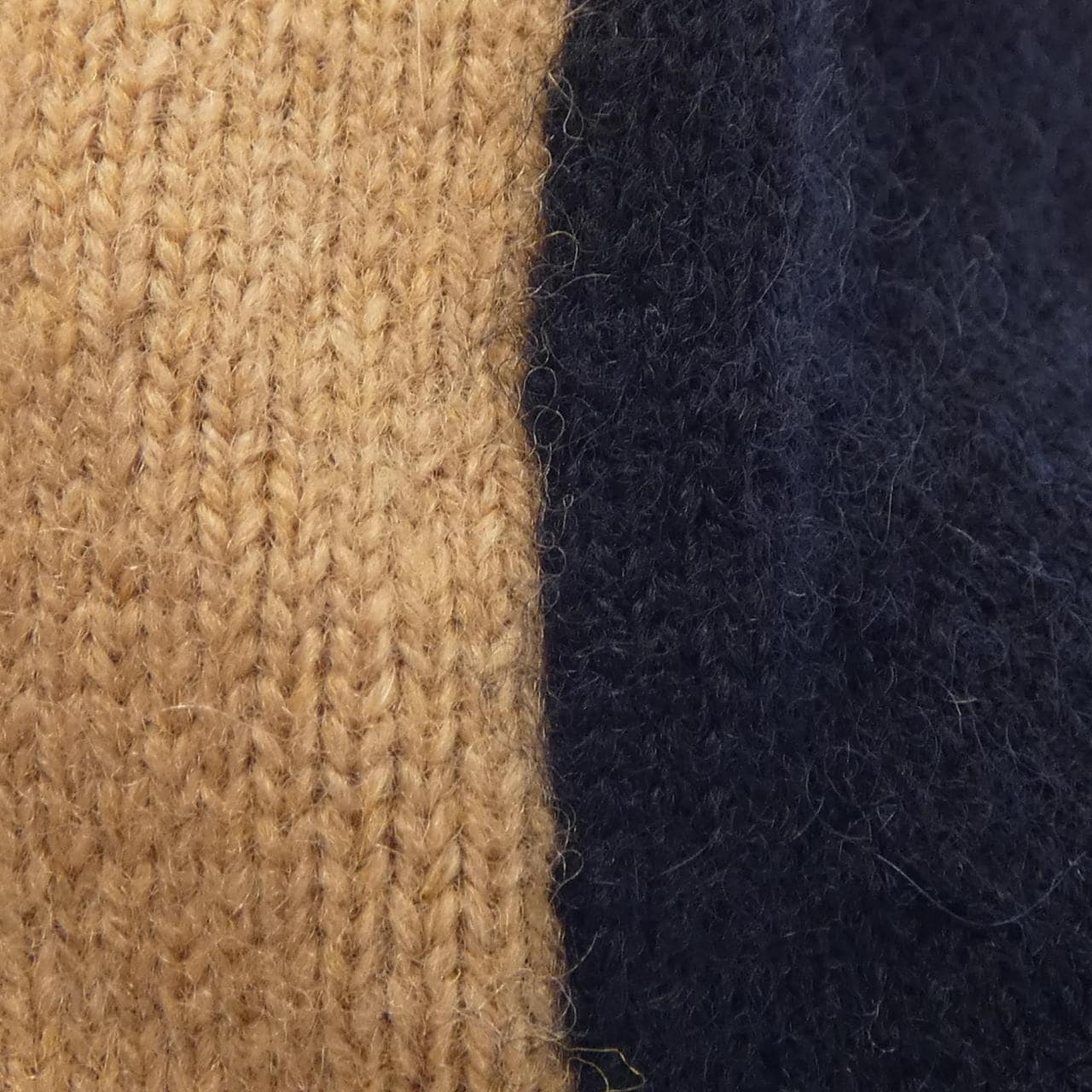 セリーヌ CELINE ニット