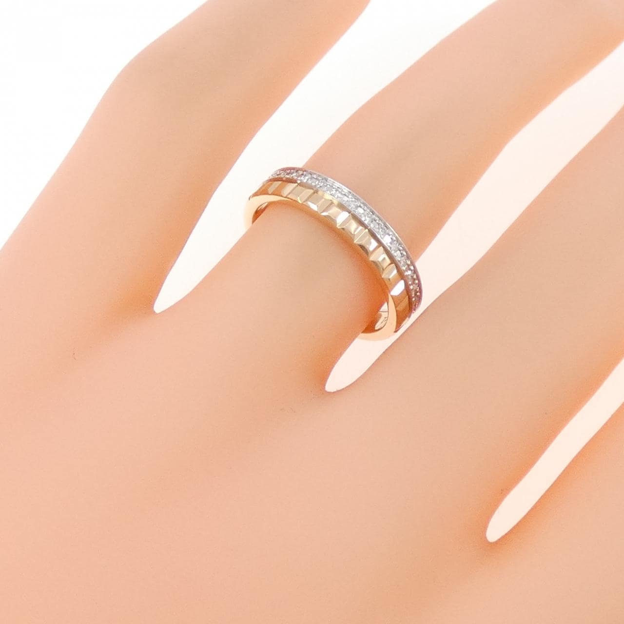 ブシュロン キャトル ラディアント クル ド パリ リング