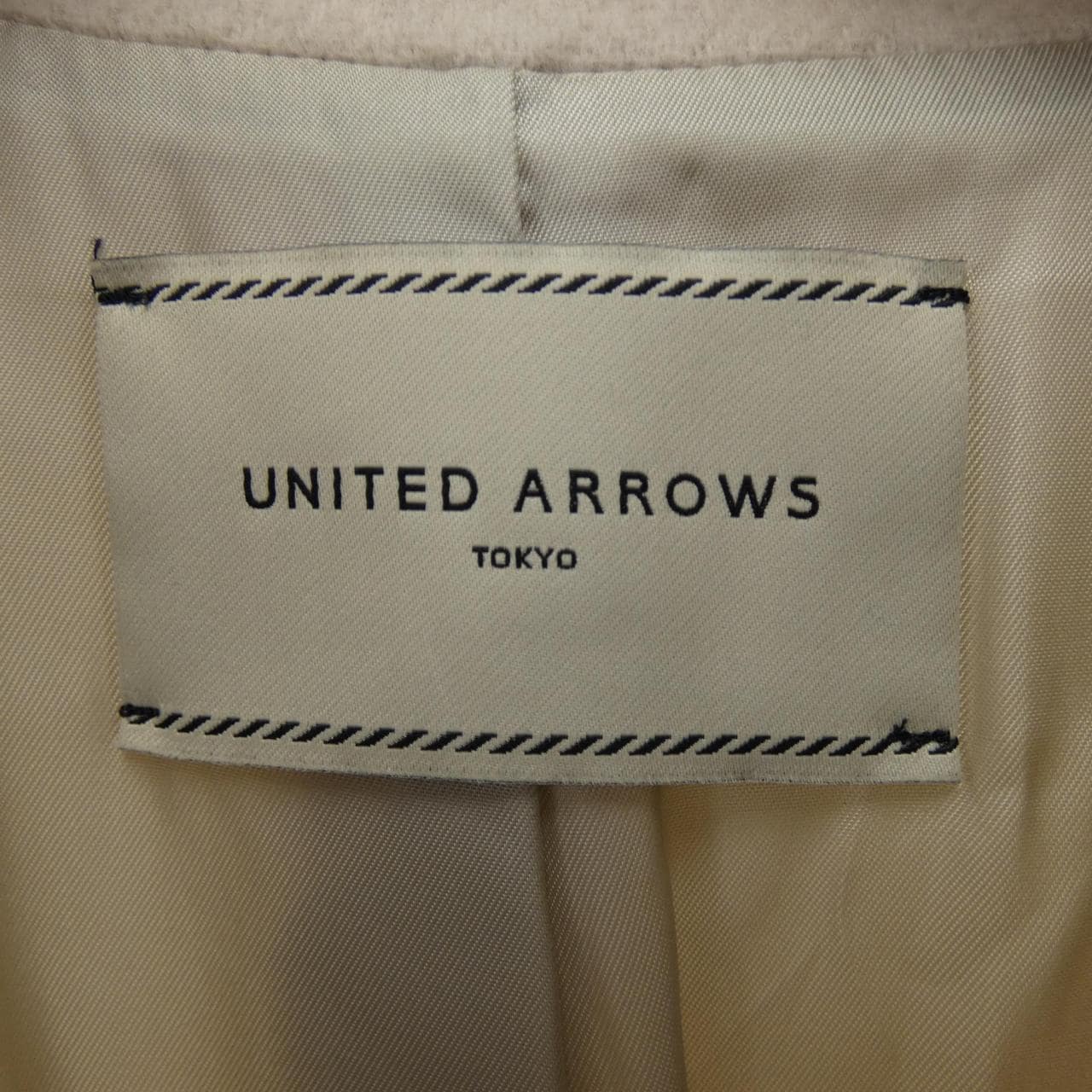 UNITED ARROWS大衣