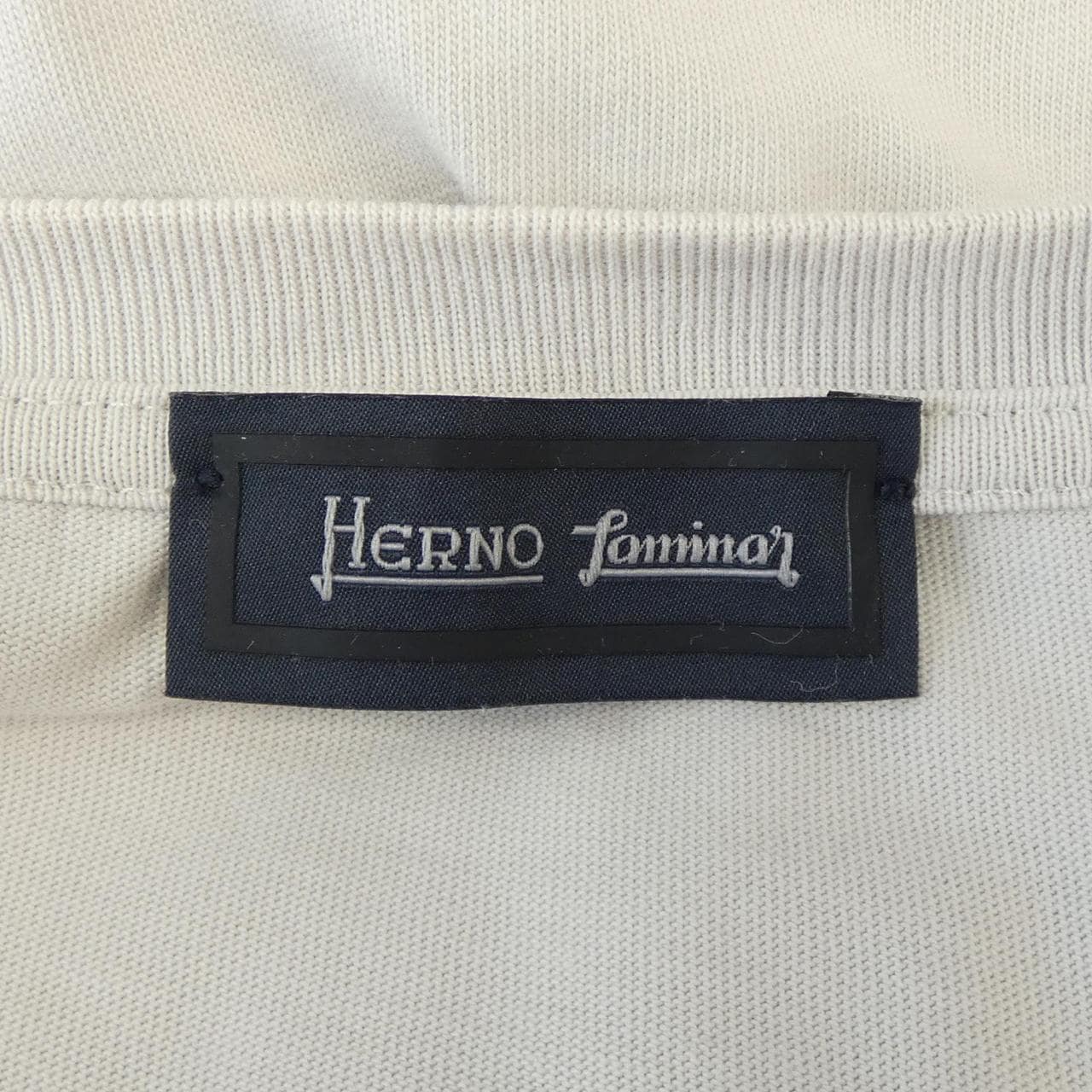 ヘルノ Herno JG00025UL Tシャツ