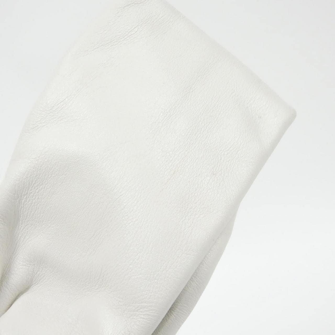 ボッテガヴェネタ 607964 VCP40 バッグ