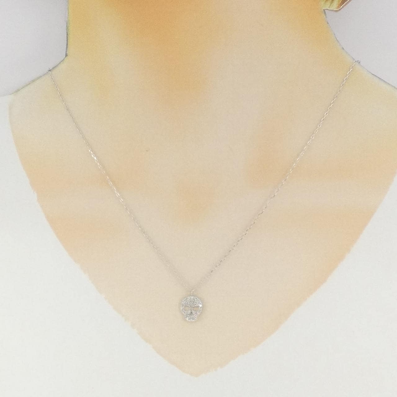 K18WG骷髅头钻石项链 0.17克拉