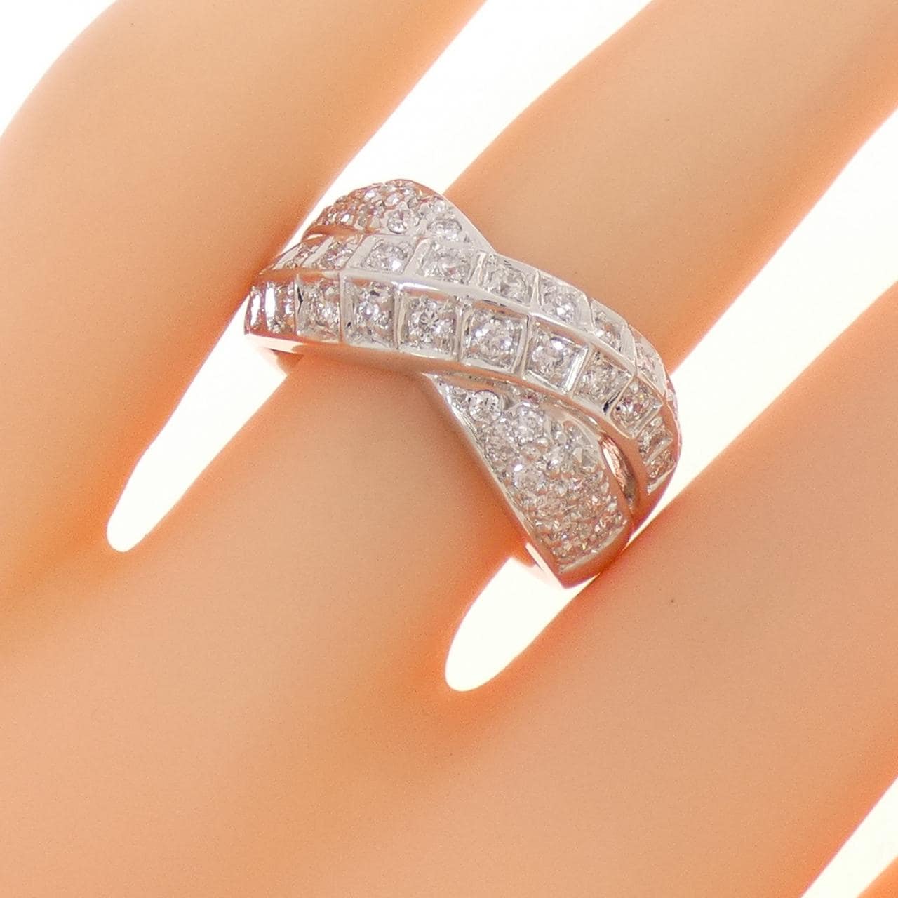 K18WG ダイヤモンド リング