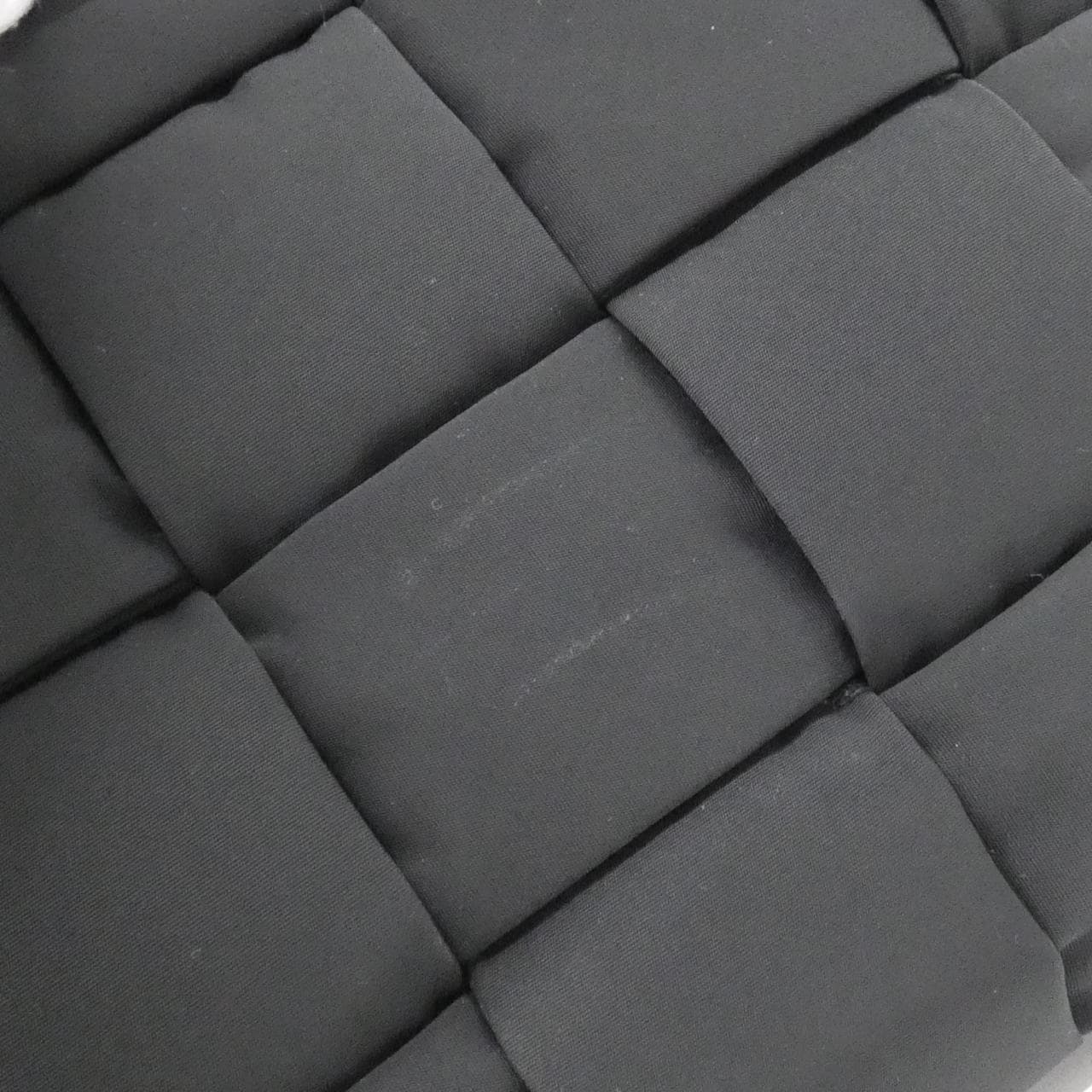 ボッテガヴェネタ 777273 V2ZN2 バッグ