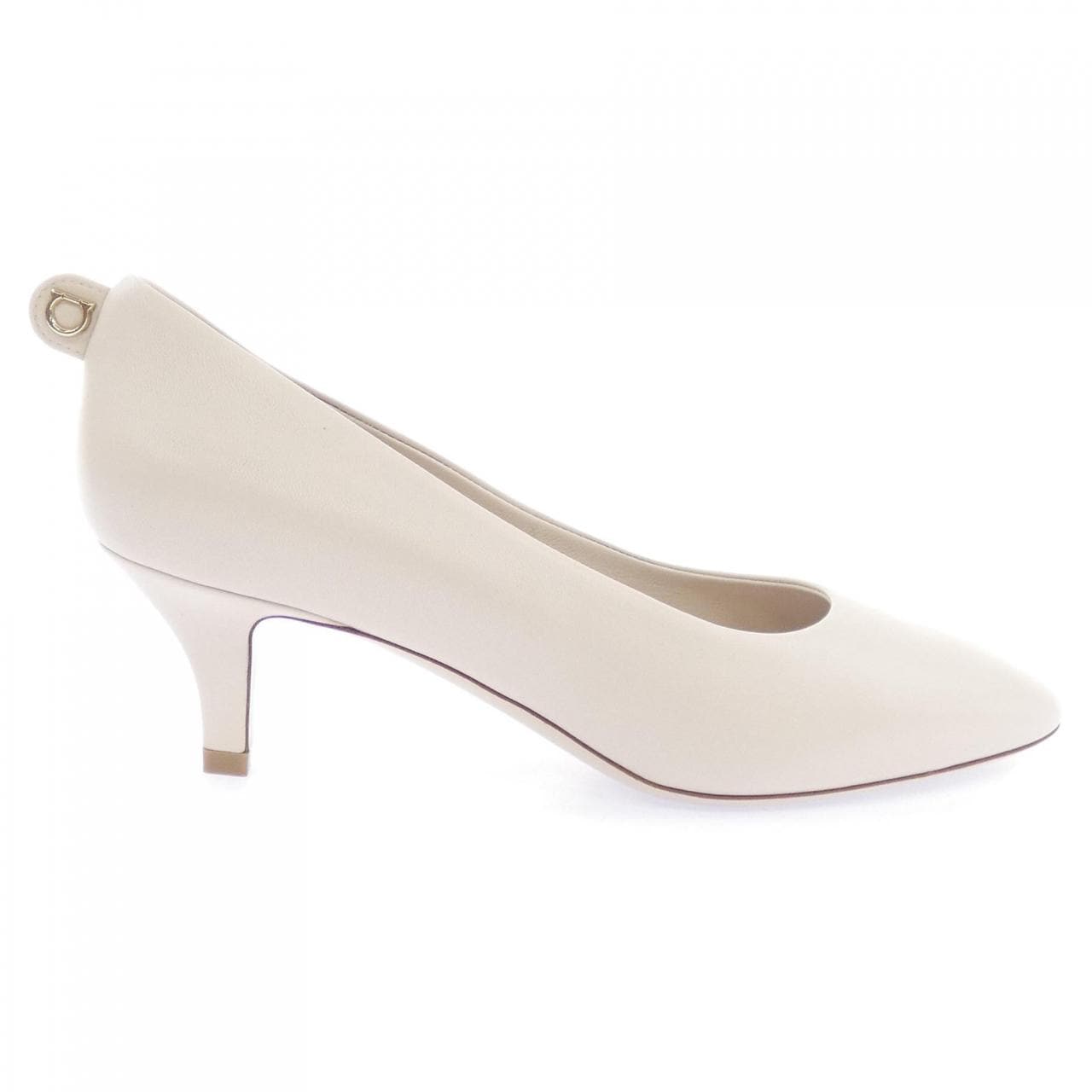サルヴァトーレフェラガモ SALVATORE FERRAGAMO パンプス