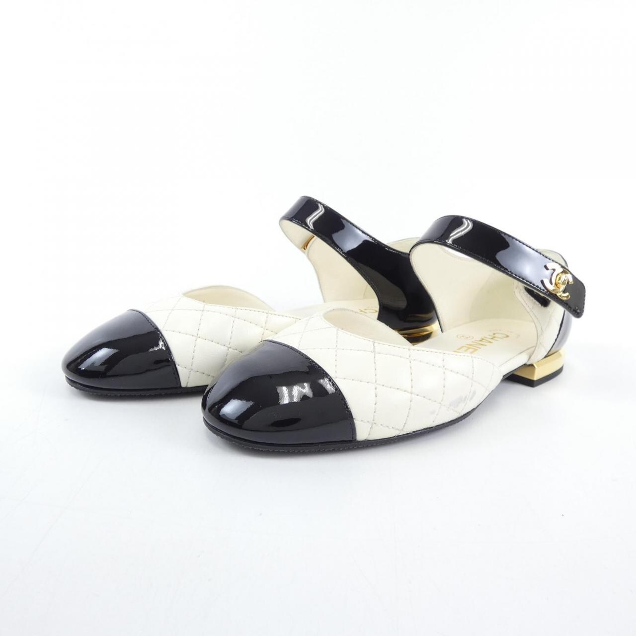 CHANEL CHANEL Flat Shoes