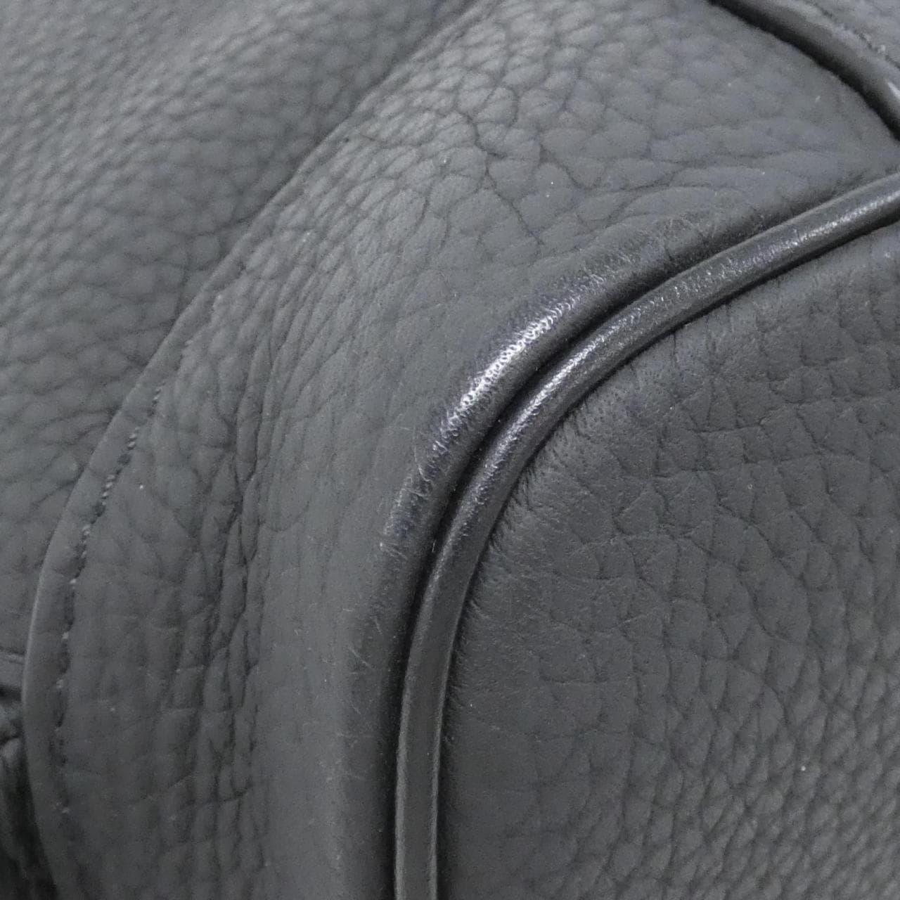 ルイヴィトン トリヨン クリストファー トート M58479 バッグ