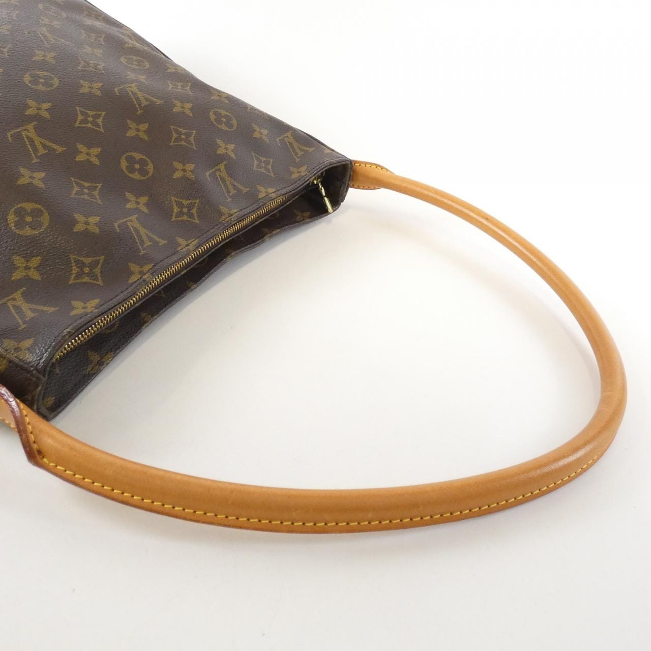 ルイヴィトン モノグラム ルーピング GM M51145 ショルダーバッグ