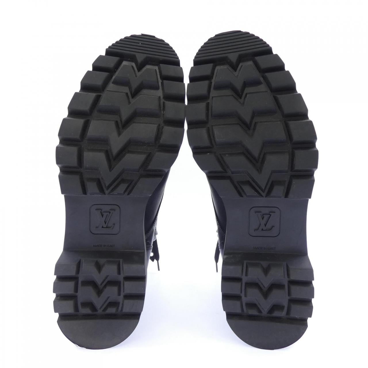 ルイヴィトン LOUIS VUITTON モノグラムパターンエンボス テリトリーライン アンクルブーツ ブーツ