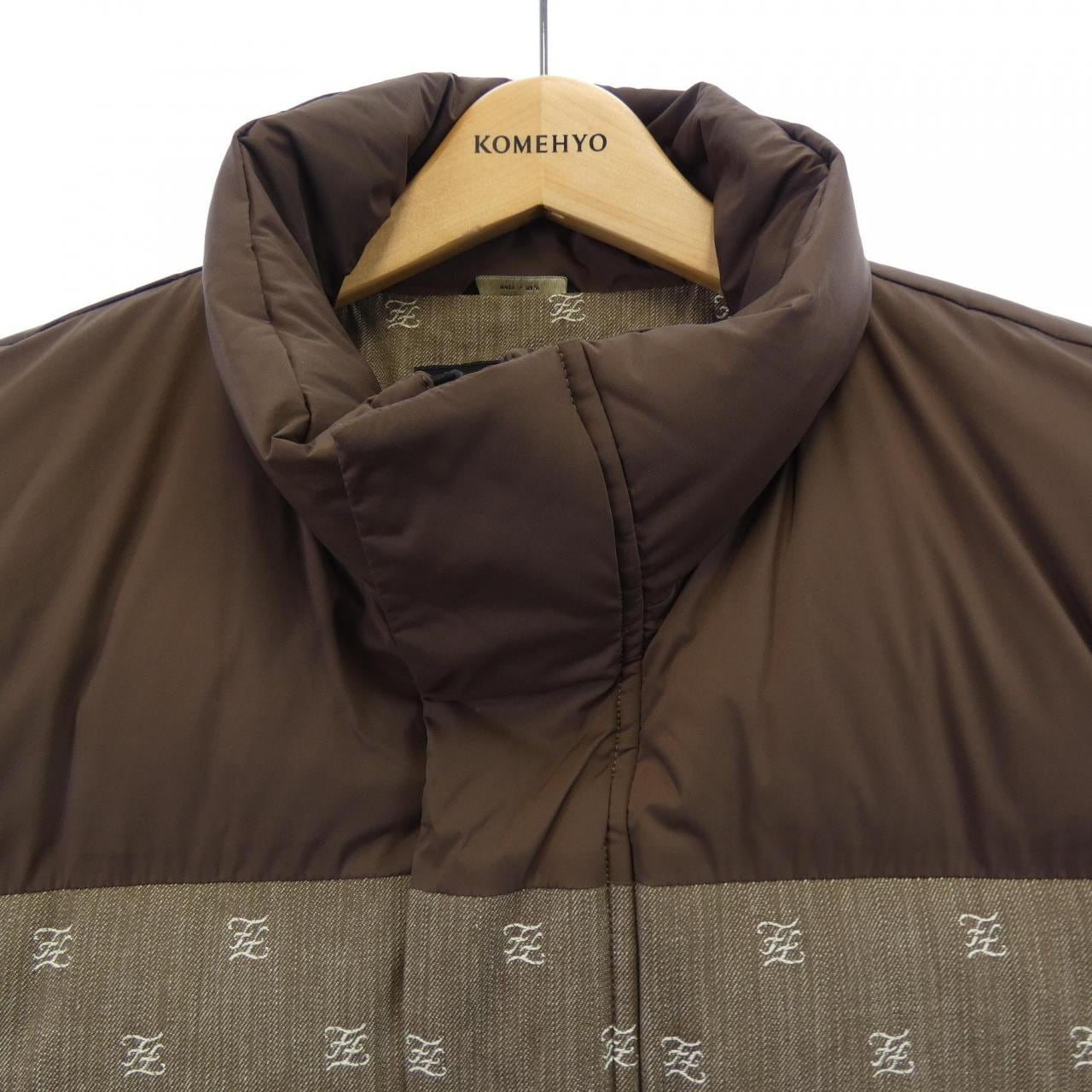 フェンディ FENDI FAA679 ダウンベスト