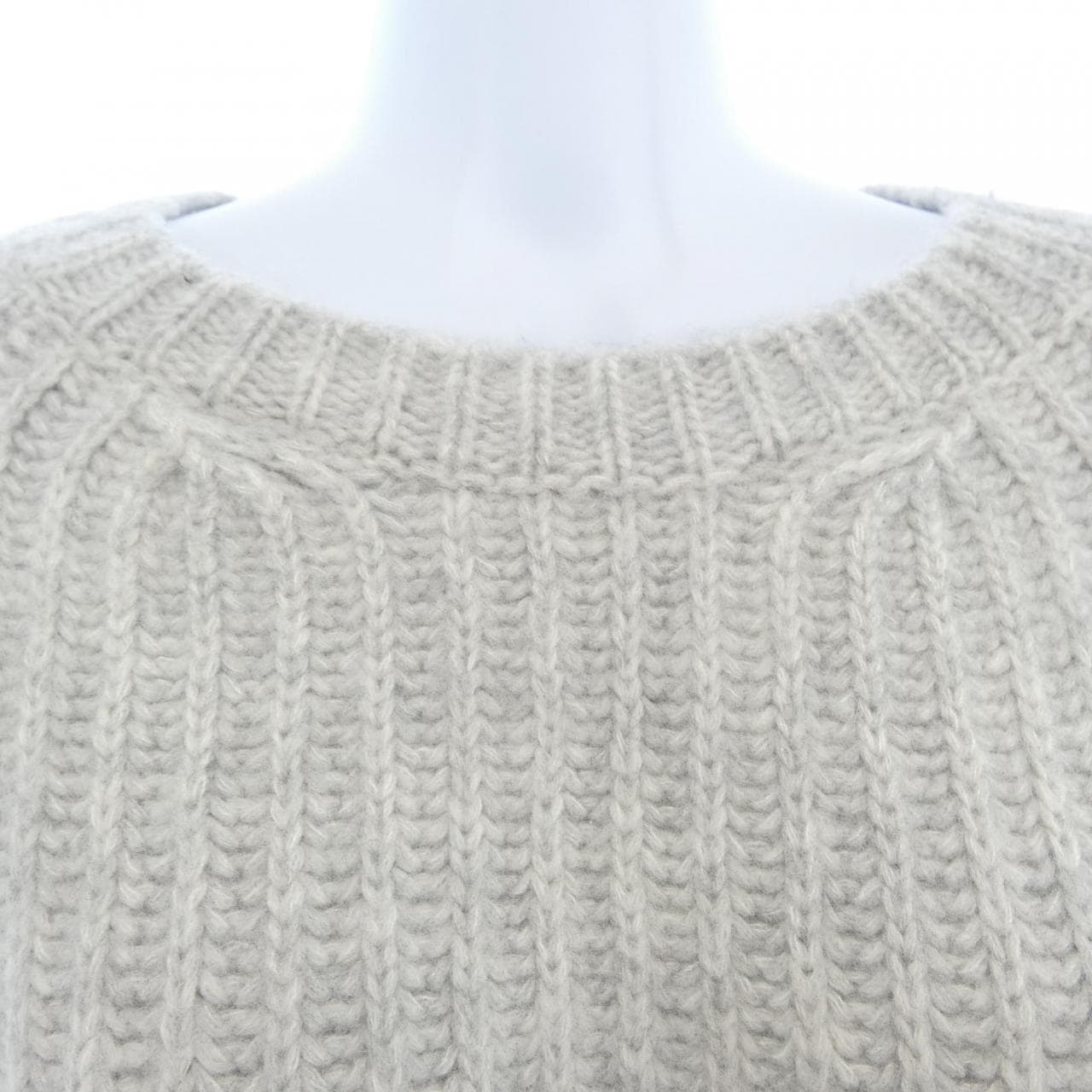 セリーヌ CELINE トリオンフ TRIOMPHE 2A15Y266R ニット