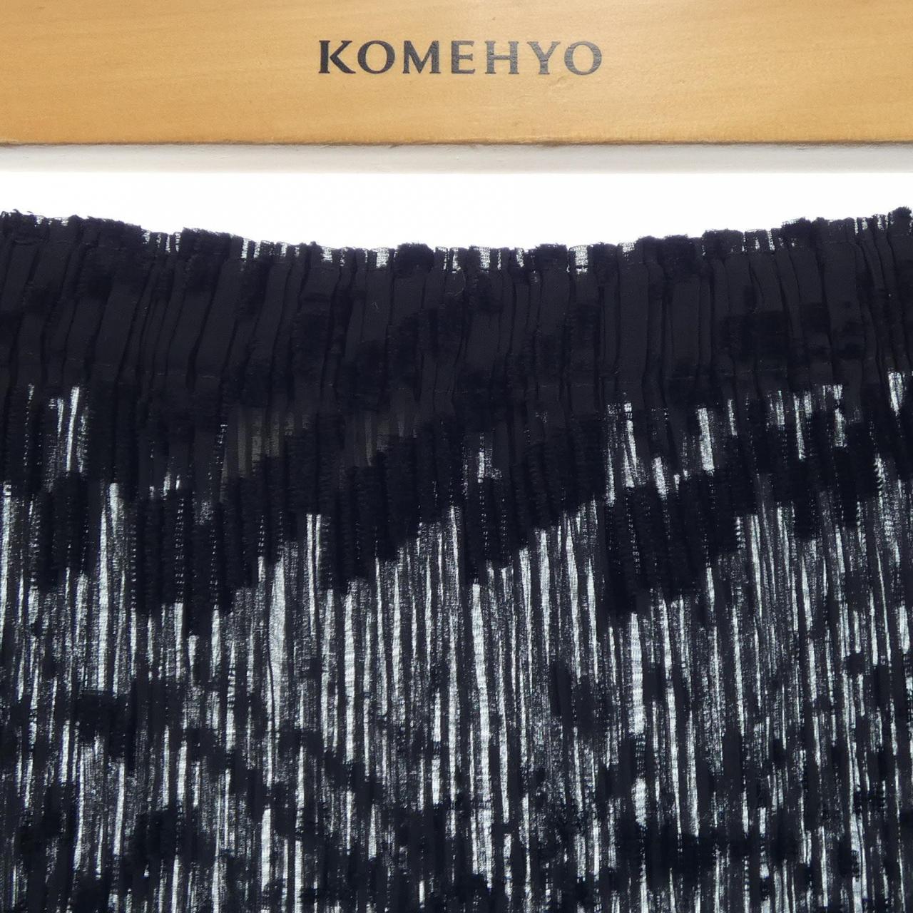 イッセイミヤケ ISSEY MIYAKE IM31FG105 スカート