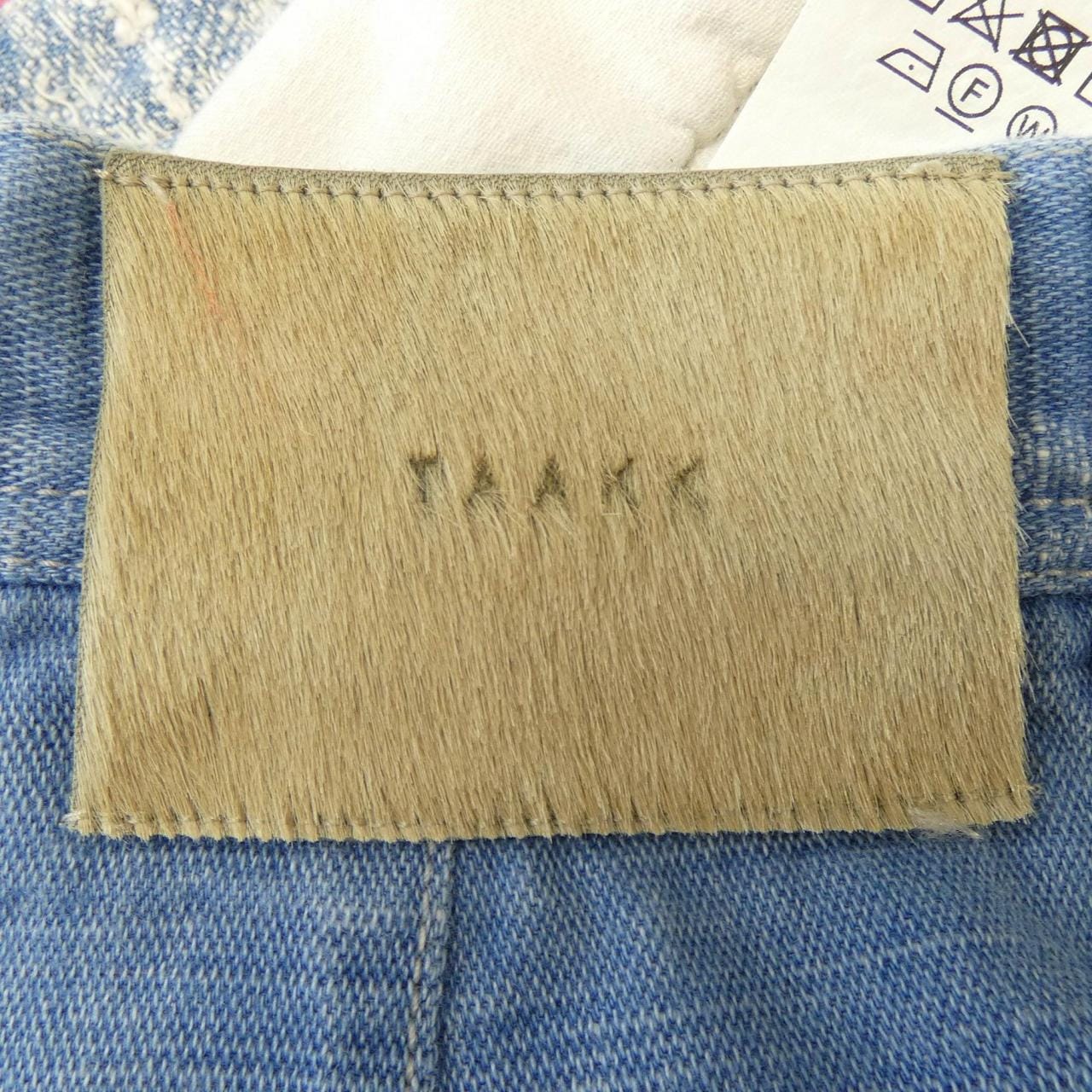 TAAKK ジーンズ