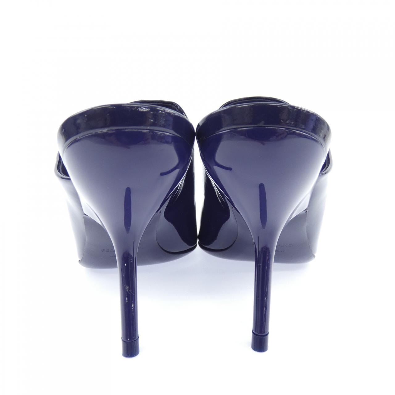 サルヴァトーレフェラガモ SALVATORE FERRAGAMO サンダル