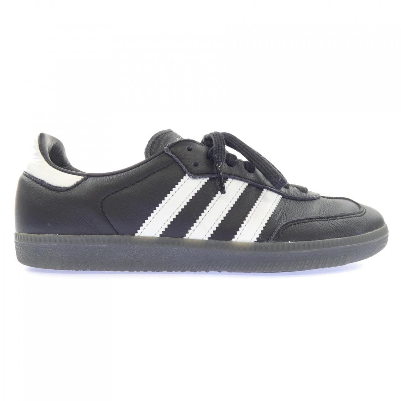 アディダス ADIDAS fucking awesame スニーカー
