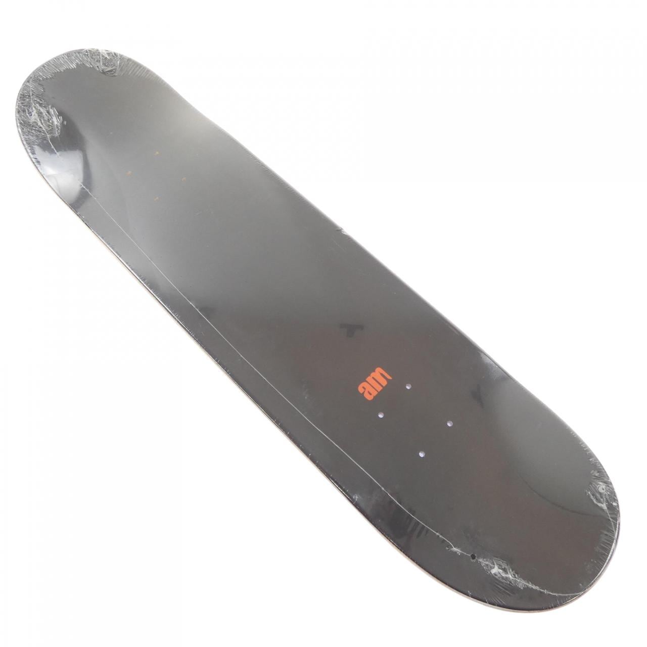 AM SKATE DECK