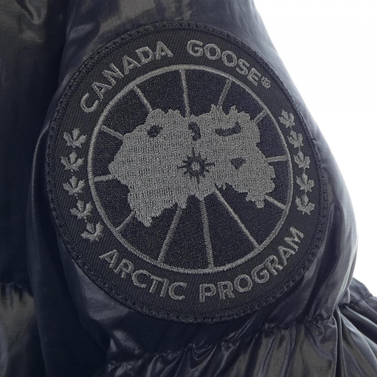 カナダグース CANADA GOOSE 2252MB CROFTON クロフトン ダウンジャケット
