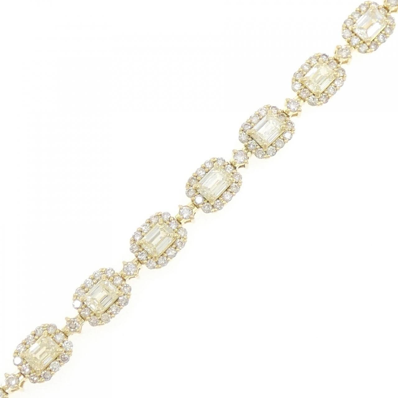 [BRAND NEW] K18YG Diamond Bracelet 6.20CT