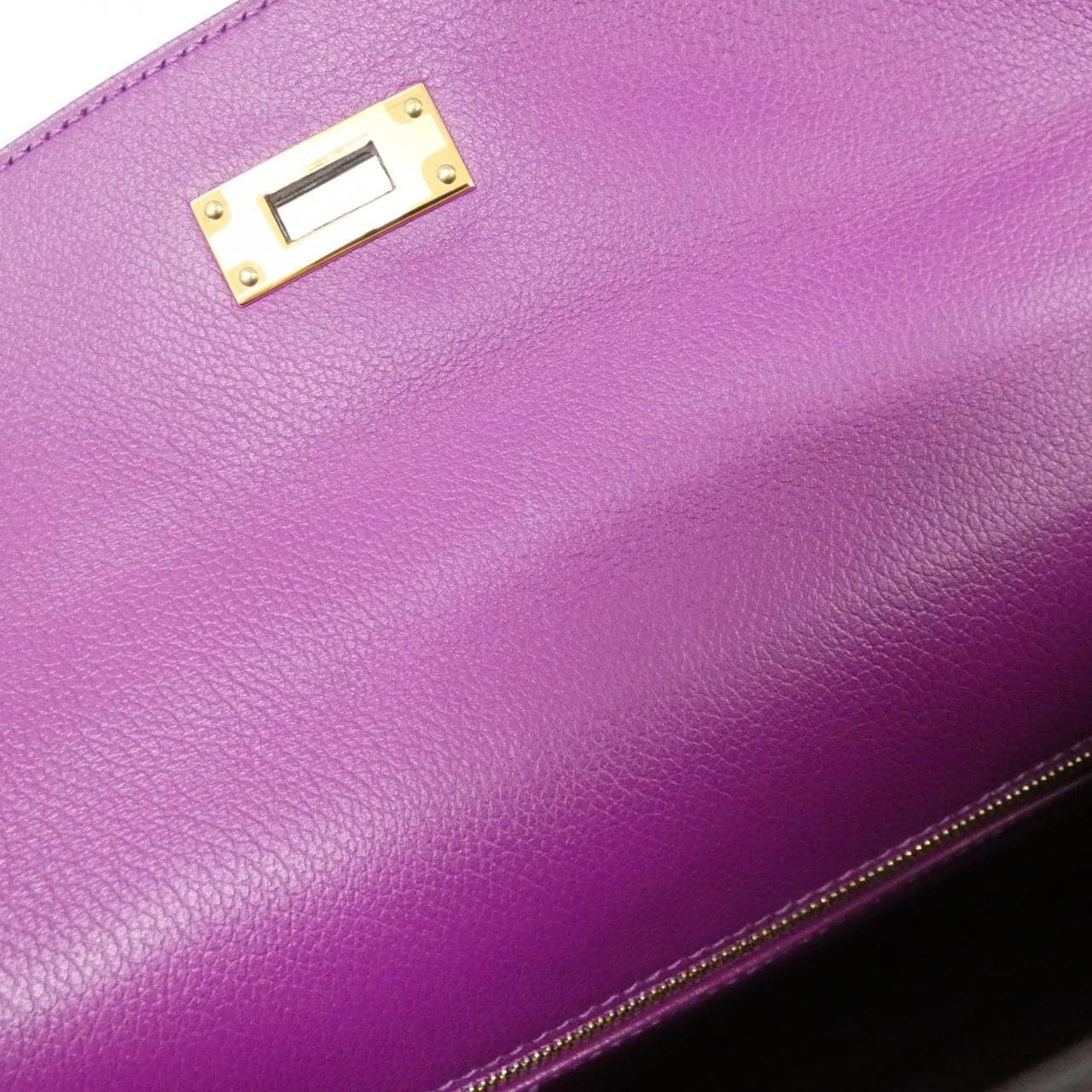 HERMES Kelly 32厘米 068657CC 包