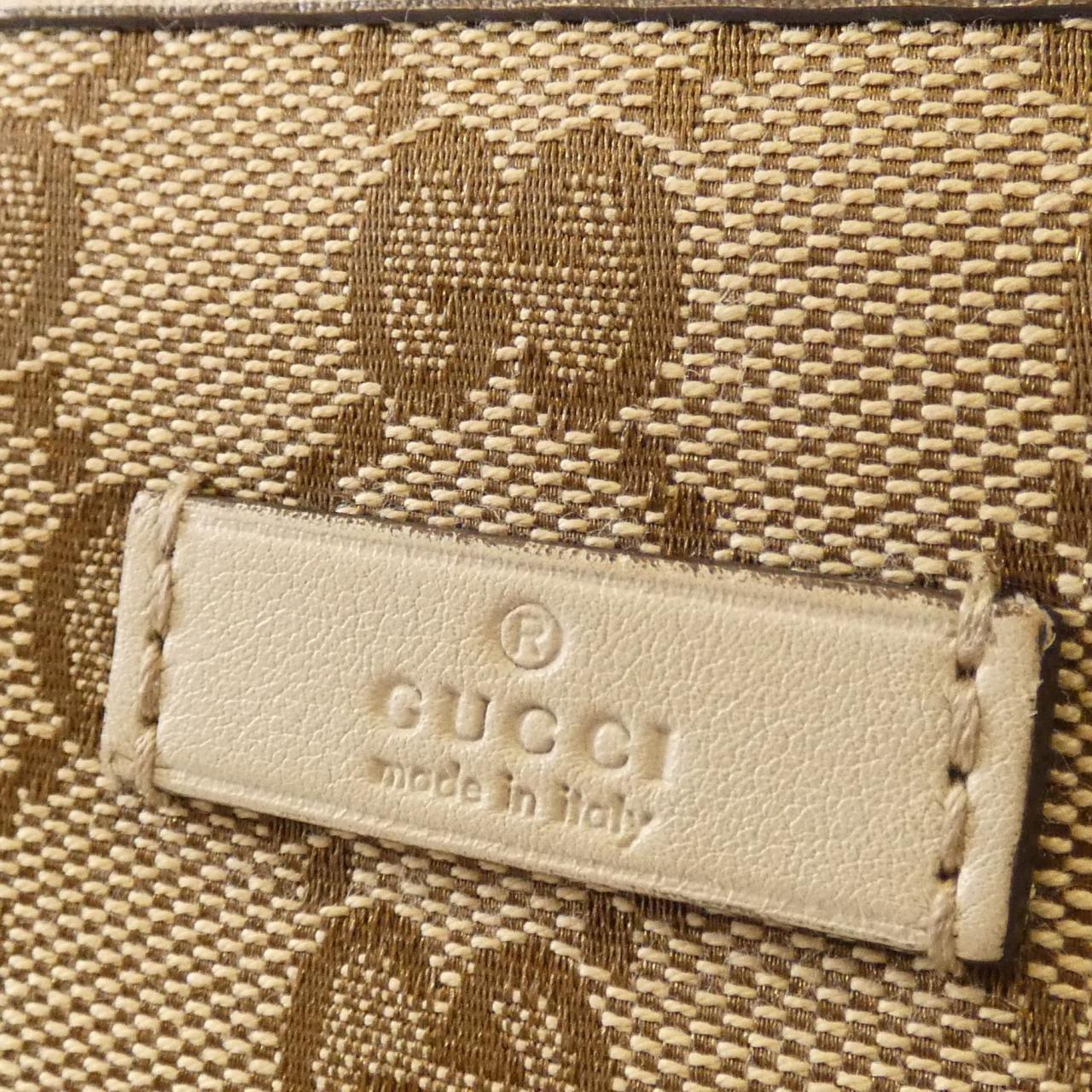 Gucci 388924 KQWFZ单肩包
