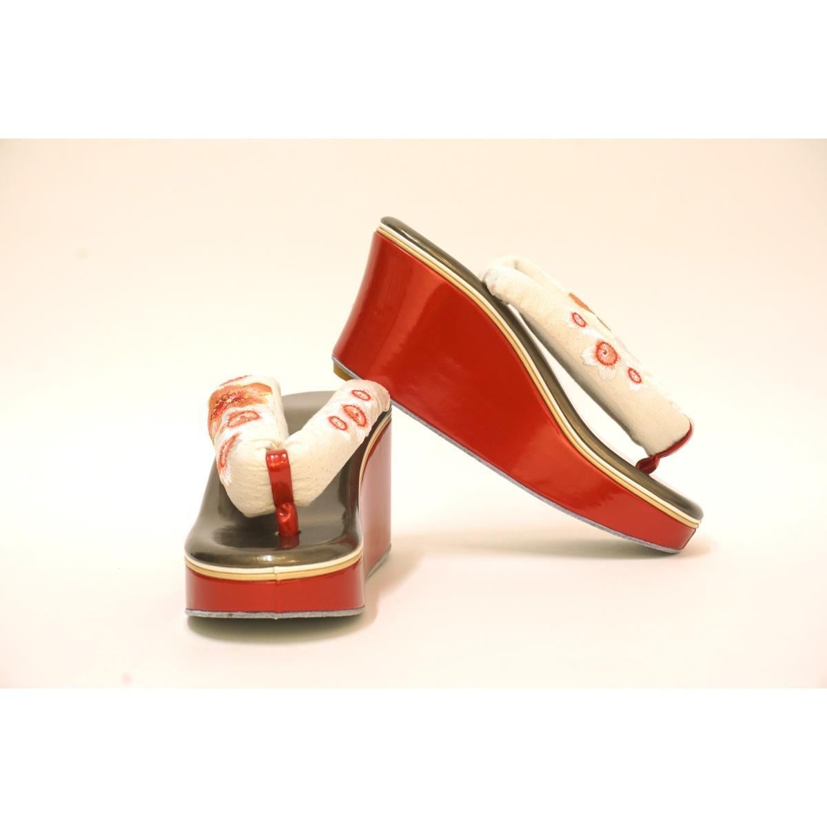 【新品】女士Zori凉鞋，饰有球形和樱花图案