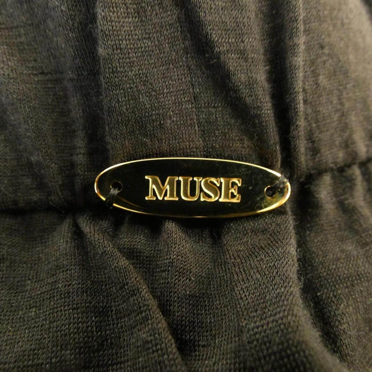 ドゥーズィエムクラス DEUXIEME CLASSE パンツ