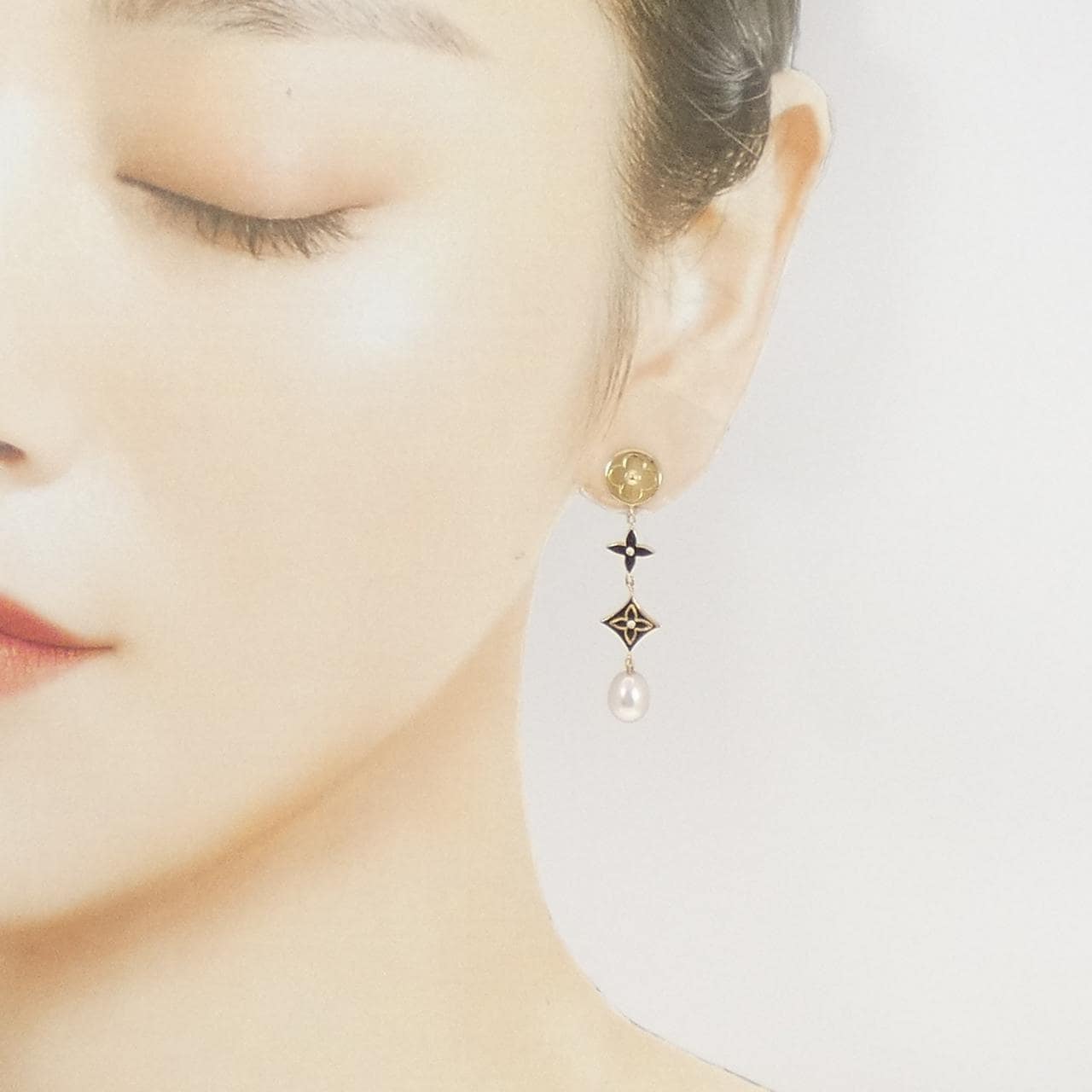 ルイヴィトン パンダン･ドレイユ モノグラム ピアス