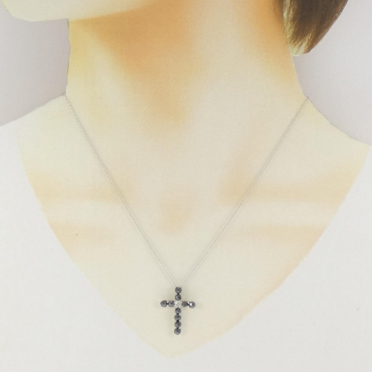 K18WG クロス ダイヤモンド ネックレス 0.12CT