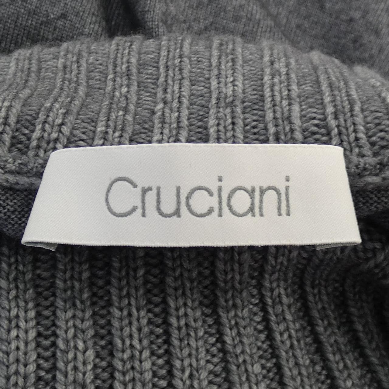 クルチアーニ Cruciani ニット