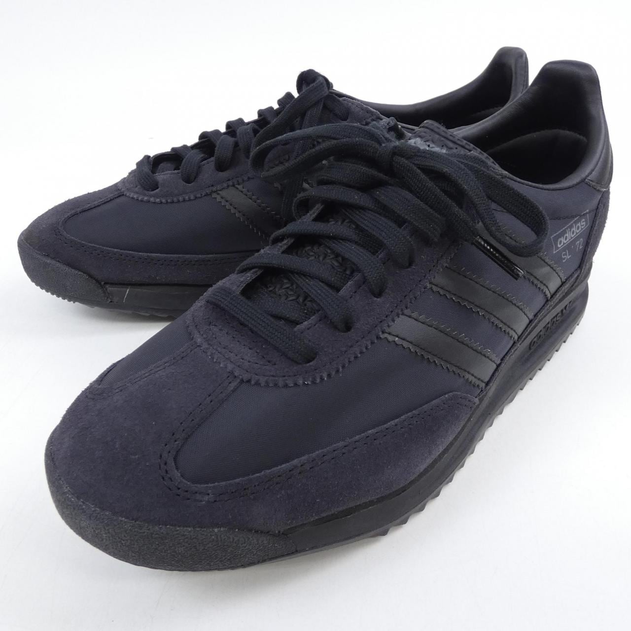 アディダス ADIDAS IH8019 スニーカー