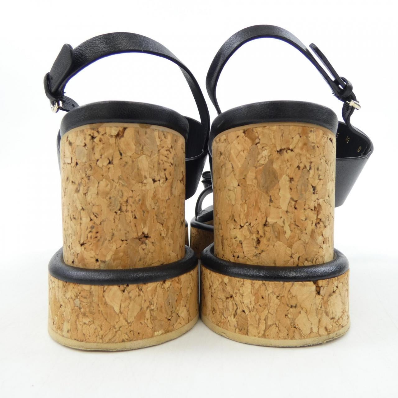 サルヴァトーレフェラガモ SALVATORE FERRAGAMO サンダル