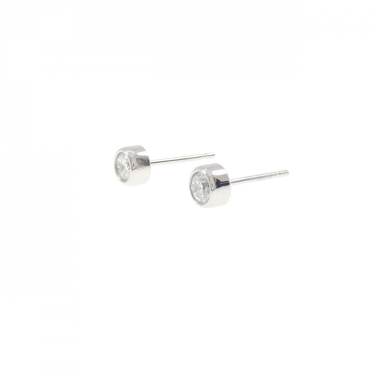 PT900 ダイヤモンド ピアス 0.30CT