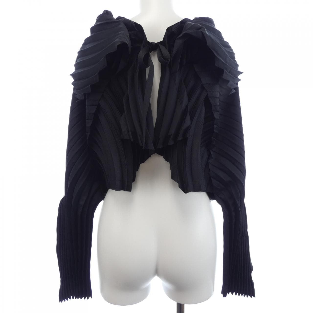 イッセイミヤケ ISSEY MIYAKE IM84F0635 カーディガン