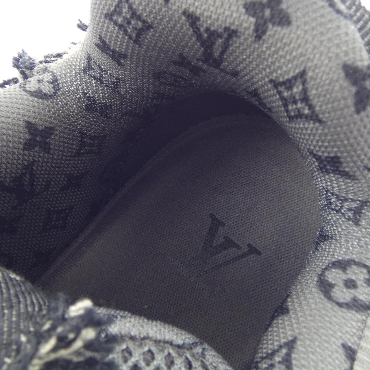 ルイヴィトン LOUIS VUITTON LVスケートライン スニーカー