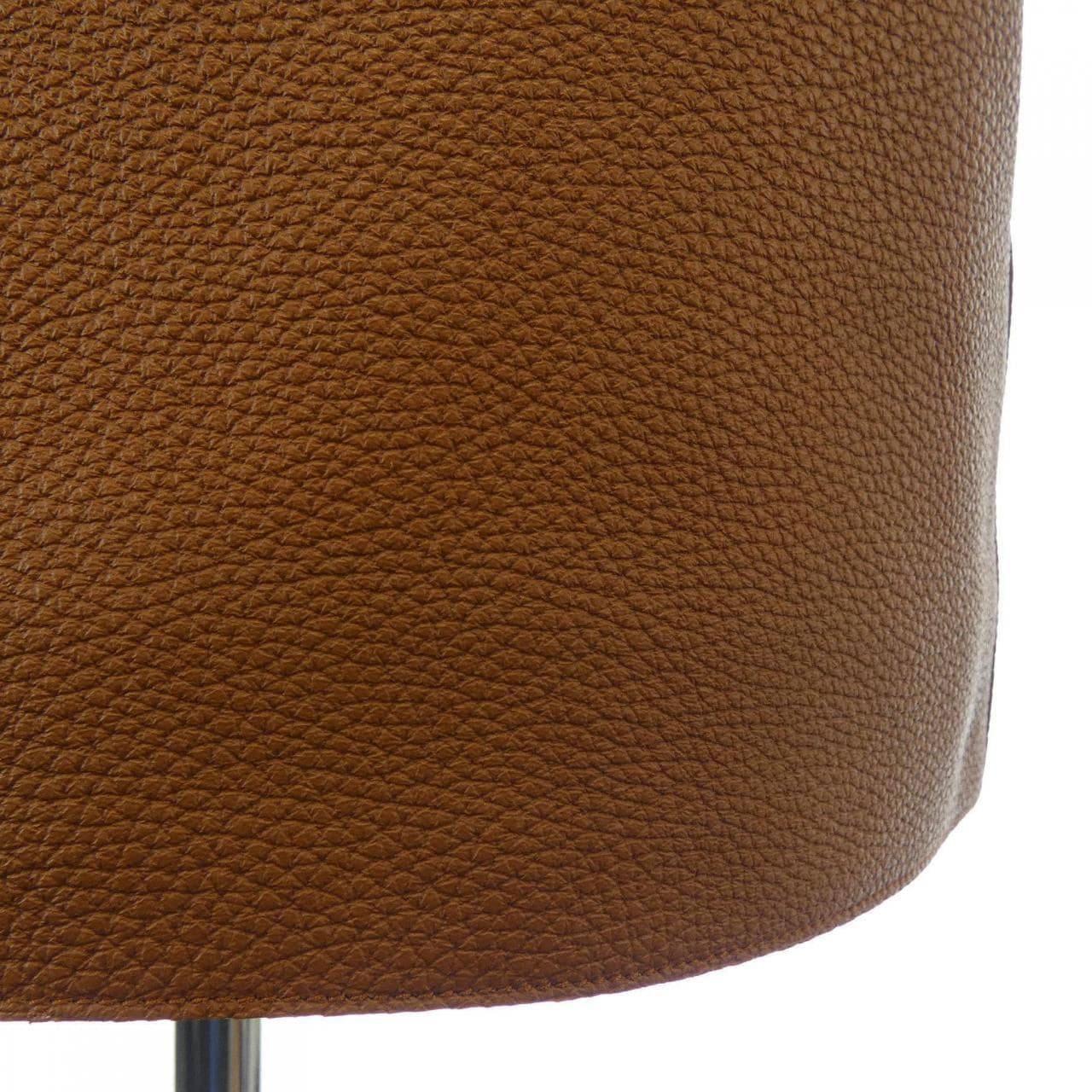 エルメス HERMES クルードセル レザーミニスカート キルティングディティール 4E1300D2 スカート