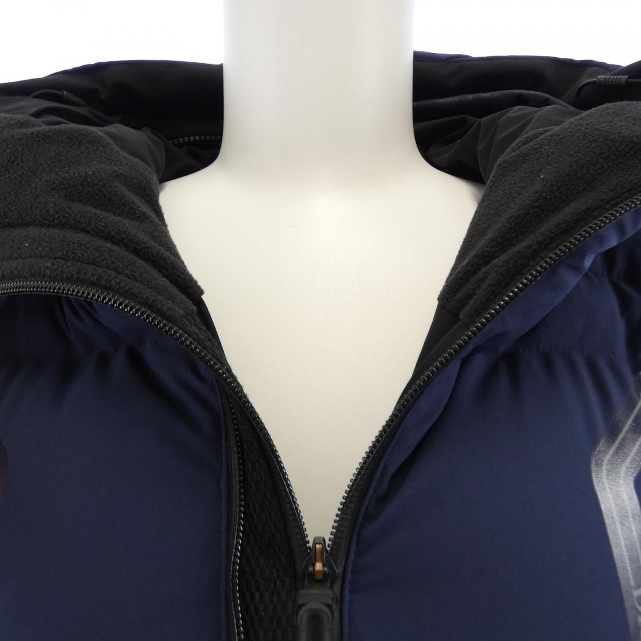 ディオール DIOR DESCENTE 水沢ダウン 113C401A5093 ダウンジャケット