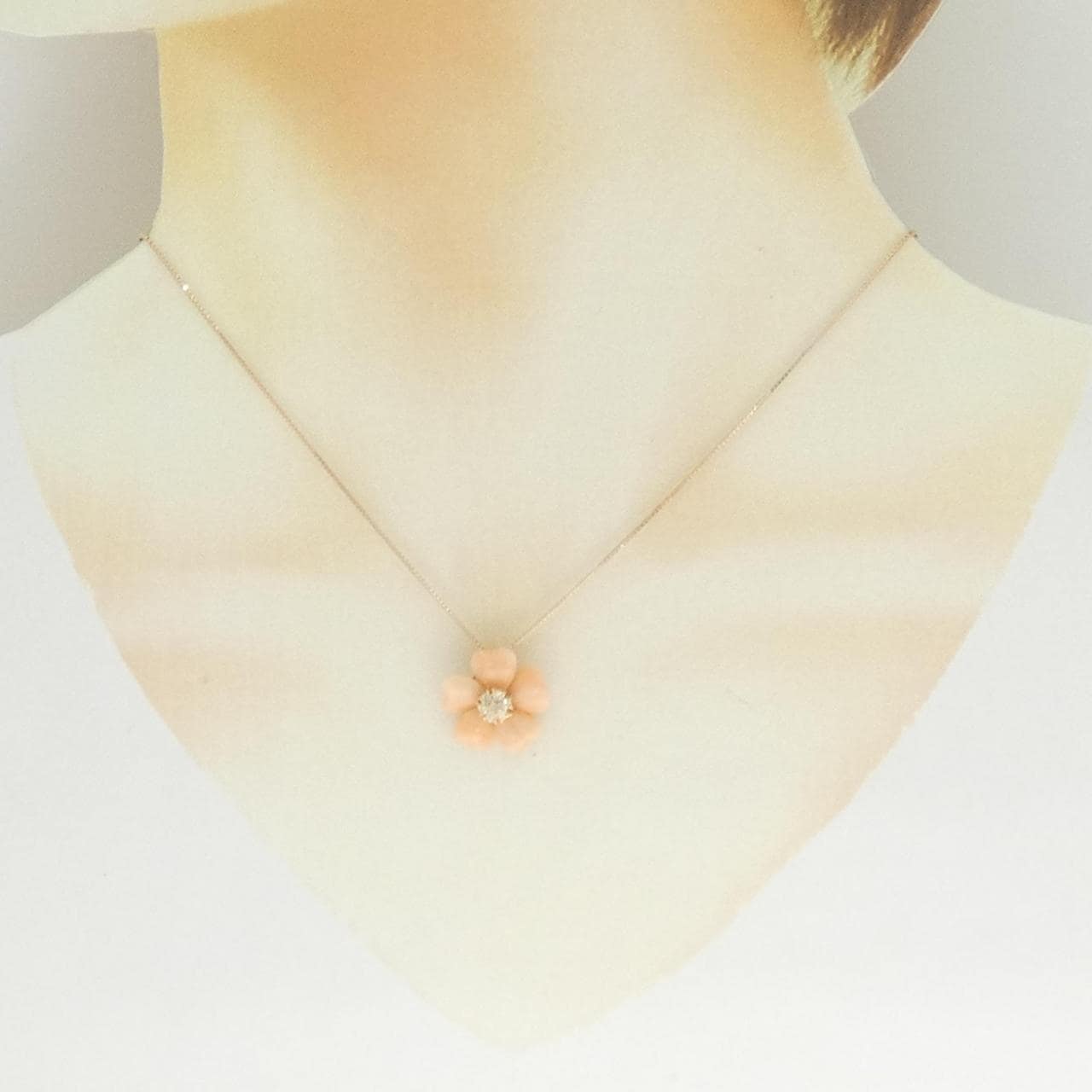 K18PG フラワー サンゴ ネックレス